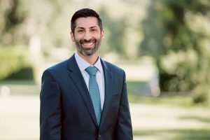 Dr Sharifi